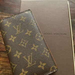 Louis Vuitton Checkbook Wallet